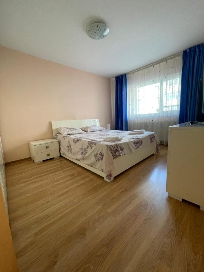 Appartamento Cerna Apartament Braşov Esterno foto
